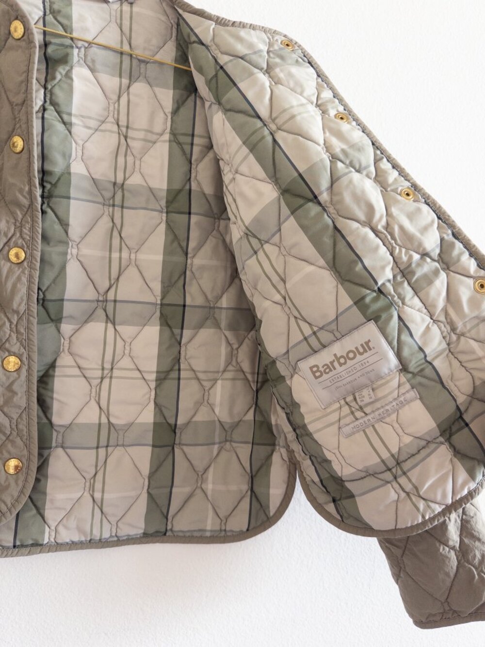 Barbour Quilted Monroe Jacket with Plaid Lining (Current Style) Size US 4 - Picture 9 of 13